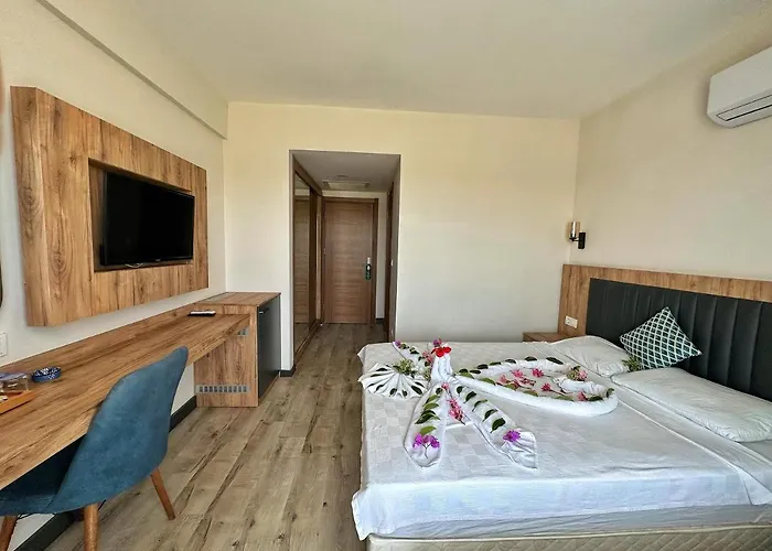 Проживання в сім'ї Kaya Garden Сіде